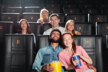 Pozitif atmosfer, sinema havası.