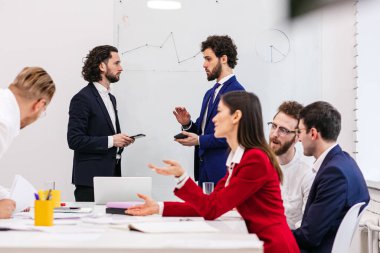 Genç ve başarılı iş adamları