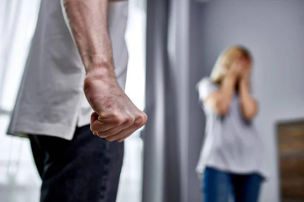 Насильницькі стосунки, люди, домашнє насильство — стокове фото