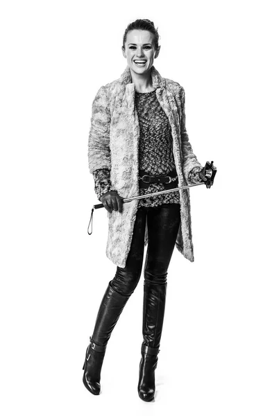 Kış Şeyler Trendy Moda Sökücü Kışın Gülümseyen Tam Uzunlukta Portresi — Stok fotoğraf