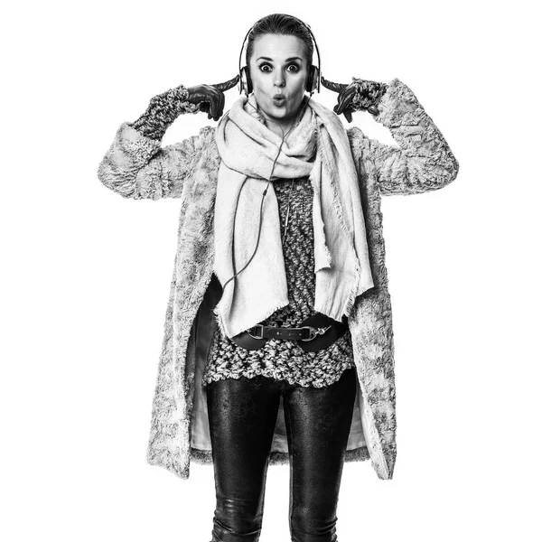Zimní Věci Celé Délce Portrét Moderní Ženy Zimě Kabát Izolované — Stock fotografie