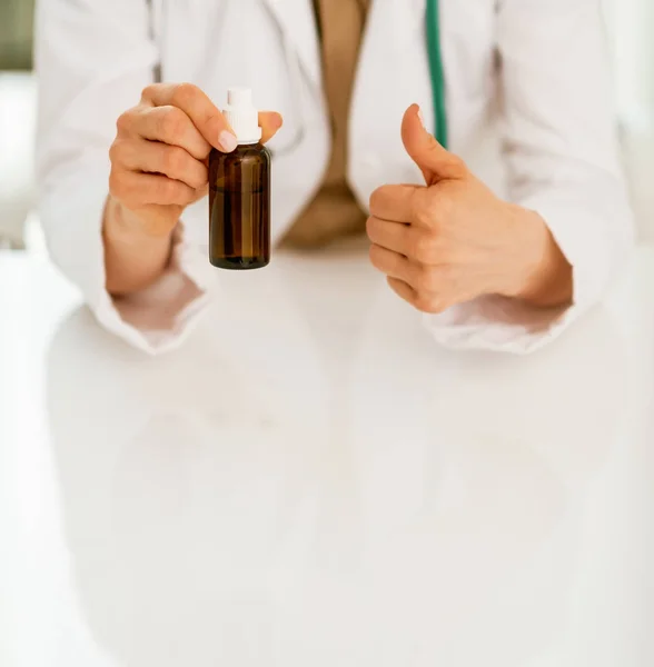 Closeup Doctor Woman Showing Medicine Bottle Thumbs — Stock Photo, Image