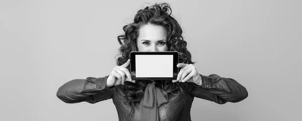 Modern Woman Long Wavy Brunette Hair Hiding Tablet Blank Screen — Stock Photo, Image