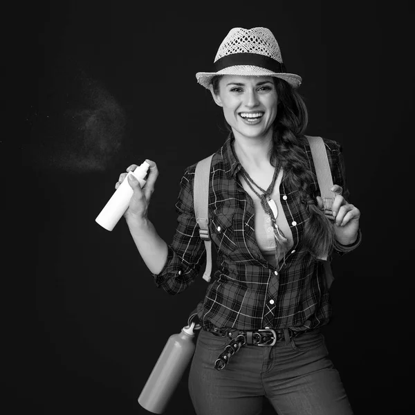 Sonriente Mujer Viajero Forma Con Mochila Con Botella Spray —  Fotos de Stock