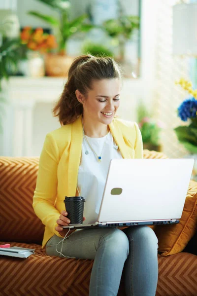 Smiling Elegant Years Old Housewife Jeans Yellow Jacket Modern Living — Stock Photo, Image