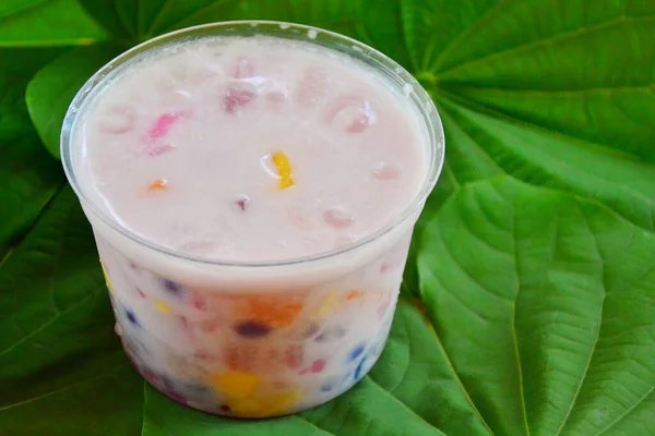 Παραδοσιακό Ταϊλανδέζικο Επιδόρπιο Νερό Κάστανο Γάλα Καρύδας Πάγο Έτοιμο Για — Φωτογραφία Αρχείου