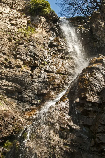 Small rocky waterfall — Stock Photo, Image