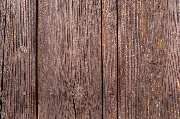 老风化棕漆木板墙面特写作为背景 — 图库照片