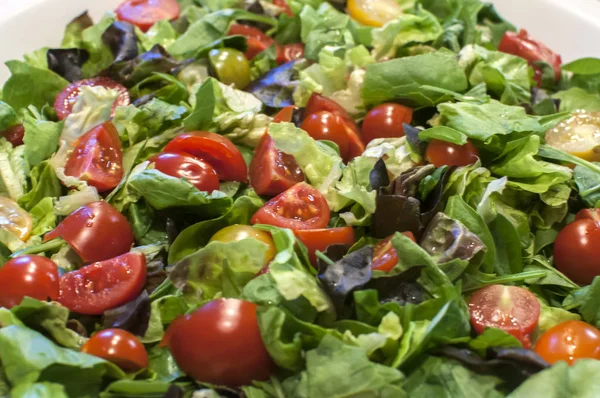 Frisches Bio Gemüse Gemischter Salat Nahaufnahme Als Lebensmittel Hintergrund — Stockfoto