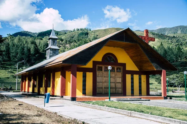 Kirche san francisco de asís oxapampa — Stockfoto