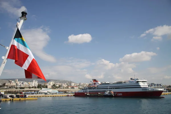 Embarcação do porto azul — Fotografia de Stock