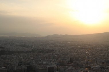 Gri sis günbatımı