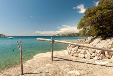 Koylar Ustrine Cres Adası yakınlarında