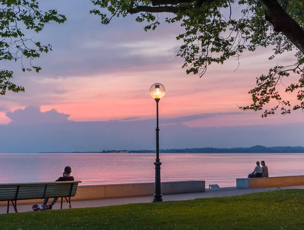 Lake Bodensee gün batımında