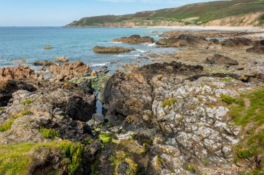 Baie d'Ecalgrain Auderville Normandiya yakınındaki kumsalda üzerinde göster 