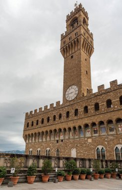 Palazzo Vecchio Floransa sonbaharda bulutlu bir günde