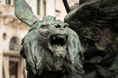 Statue of a lion made of bronze in Venice