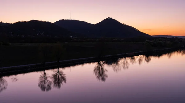 Leopoldsberg Řeka Dunaj Vídni Rakousko Jasného Jarního Večera — Stock fotografie