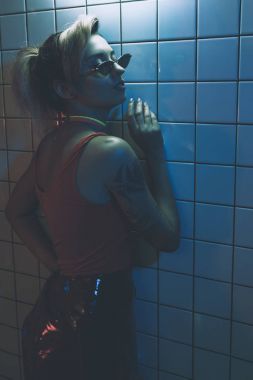 şık baştan çıkarıcı kız 