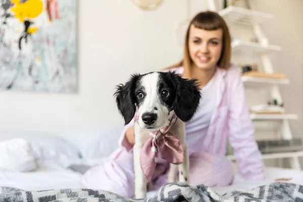 Selective Focus Smiling Woman Pajamas Adorable Puppy Bed Home — Stock Photo, Image