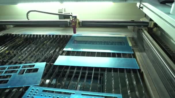 Movimento Della Carrozza Tubo Della Macchina Laser Macchina Laser Funziona — Video Stock