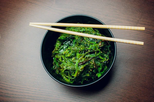 Hiyashi-Wakame-Muscheln — Stockfoto