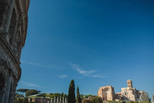 Otoño en Roma Coliseo Italia — Foto de Stock