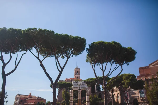 Otoño en Roma Coliseo Italia — Foto de Stock