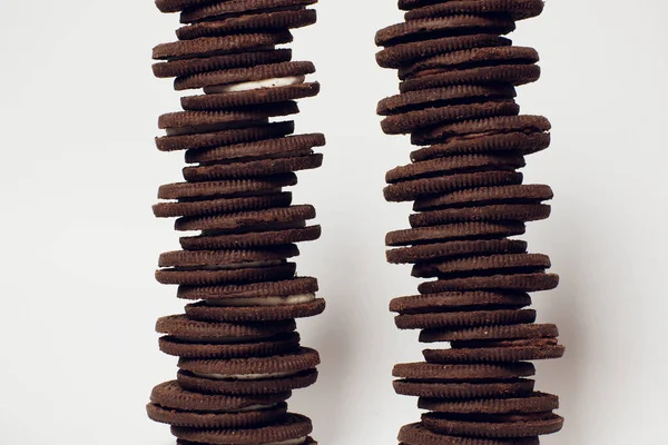 Schokoladenkekse Gestapelt Serviert Milch Braun Snack — Stockfoto