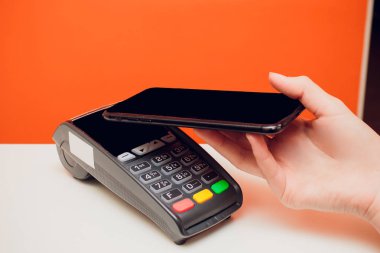 Makro çekim yakın alan iletişimi kartı veya kredi kartı