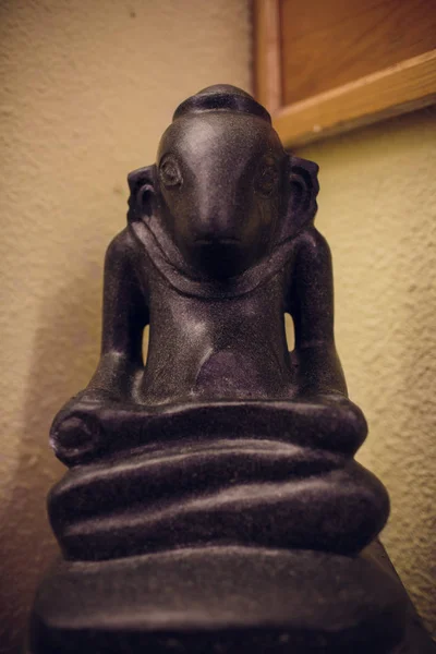 Ganesh fil Tanrı heykelinin siyah ve beyaz. Başarı efendisi — Stok fotoğraf