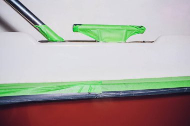 Hazırlık yat onarma. yapışkan bant sigara akışı için. küçük yat fener