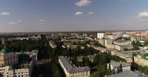 Yoshkar-Ola, Oroszország - 2019. július 29.: Yoshkar-Ola, Oroszország, a város turisztikai központja. — Stock videók