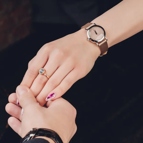 Image de l'homme et de la femme avec bague de mariage . — Photo