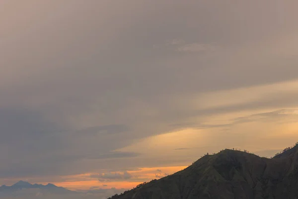 Soluppgång Bergsplats Mountain Batur kintamani bali indonesia. — Stockfoto