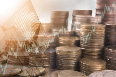 Çift pozlama hisse senedi grafiği ve sikke para. kavram iş 