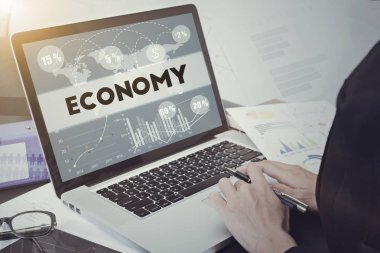 iş el ile ekonomi ana bilgisayar klavye yazarak 