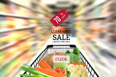 Alışveriş sepeti meyve sebze gıda süpermarkette ile tam. 