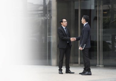 Karşılıklı anlaşma yapma işadamı. 