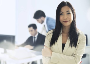 Lider işkadını icra duruyor 