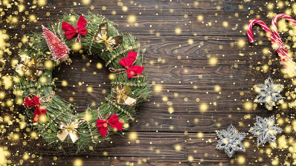 Ornamento da grinalda, joyeux noel francês, ramo texto wreathdrawn, feliz natal saudação, neve cintilante — Fotografia de Stock