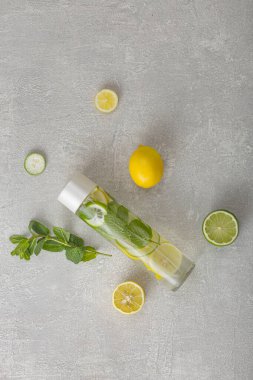 Elma sirkesi, detoks meyvesi, meyve suyu üreticisi, meyve suyu üreticisi.