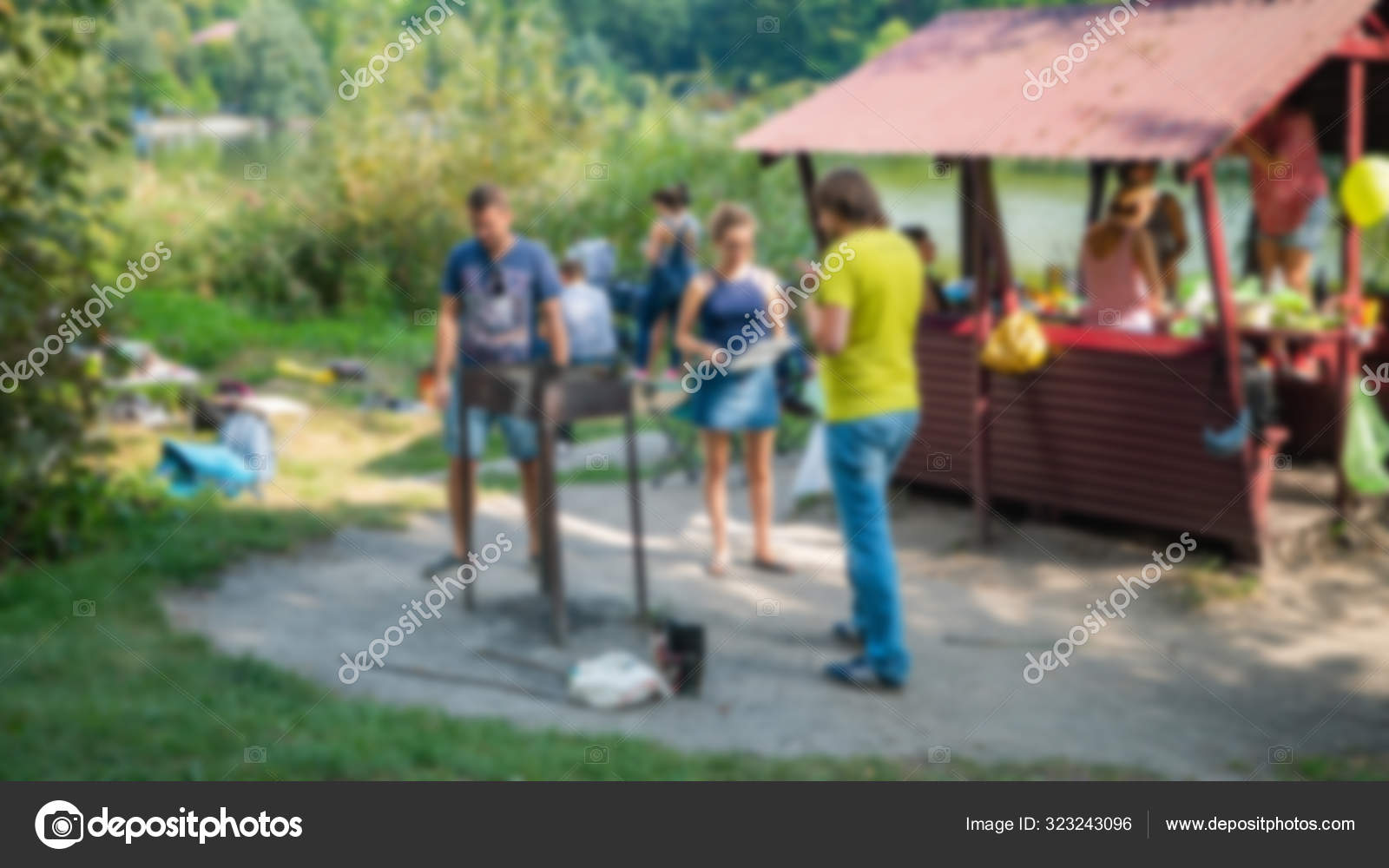 https www google com search client firefox b d biw 1536 bih 728 tbm isch q youth resting on a picnic bbq chips q youth resting on a picnic bbq online chips barbecue party usg ai4 kr10umoskqsc4w6unh stock