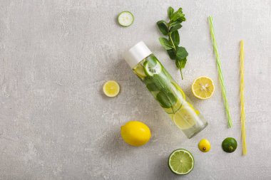 Elma sirkesi, detoks meyvesi, meyve suyu üreticisi, meyve suyu üreticisi.