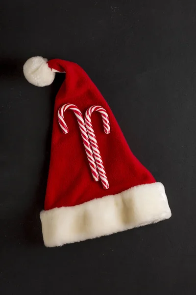 Xmas decor, christmas decorating, hat costume, Xmas santa, claus christmas, merry christmas santa — стоковое фото
