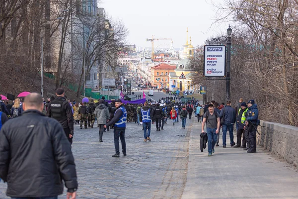 Lgbtq, äktenskap jämställdhet, fira mångfald, stolthet, kyiv ukraine — Stockfoto