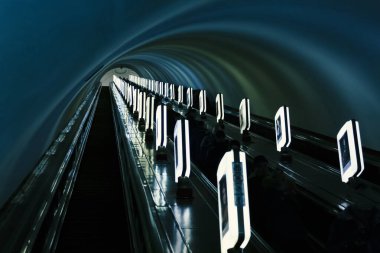 Londra yeraltı, metro istasyonları, Sofia Bulgaria, Meksika