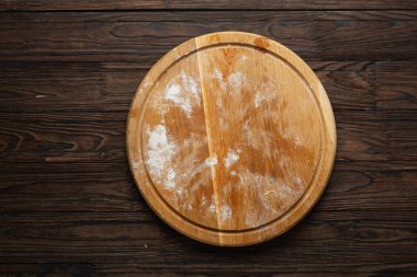 Pepperoni, tost, hamur, hamur, biberli pizza, İtalyan sosisli pizza, keto diyeti.