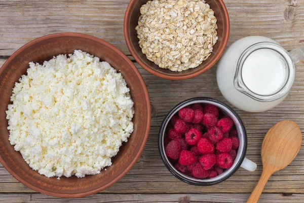 Farinha de aveia de trigo mourisco, dieta proteica, flocos de aveia, produtos frescos, flocos de aveia, produtos frescos — Fotografia de Stock