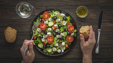 Tarif, keçi peyniri, domates feta, sebze salatası, sebze feta, soğan soğanı, peynir salatalığı, taze sebze.